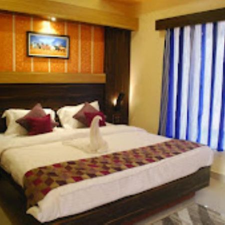 Hotel Bivab Balliguda Baligurha エクステリア 写真